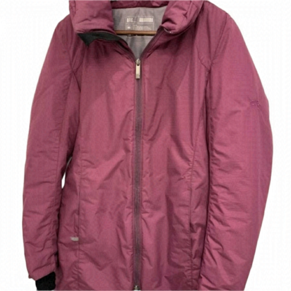 FIG metro jacket size medium.